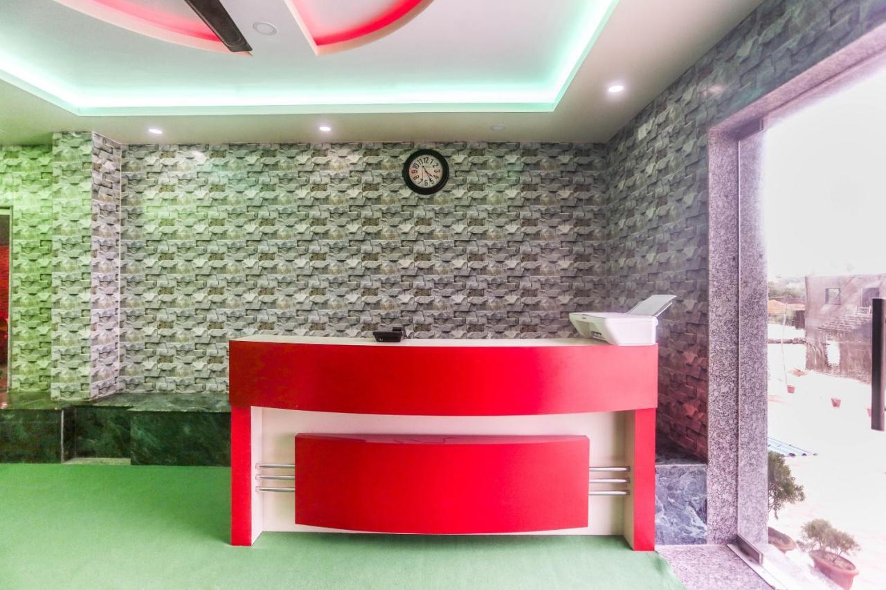 Oyo 60771 New Puri Hotel Exteriér fotografie